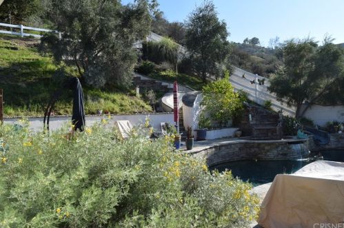 21558 Placerita Canyon Rd, Santa Clarita, CA 91321-1852