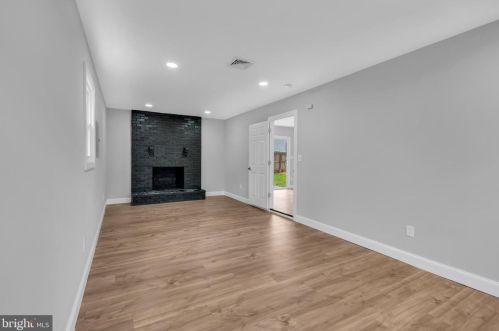 38 Parish Ln, Willingboro NJ  08046-2708 exterior