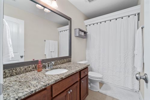 290 Dickens Dr, Freeport FL  32439-2298 exterior