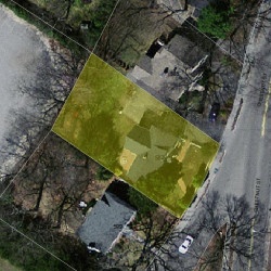 587 Chestnut St, Newton MA 02468-1225 aerial view