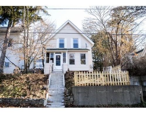 258 Beacon St, Royalston, MA 01331-2411