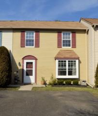 14 Saw Buck Cir, Horsham, PA 19044-1927
