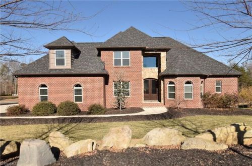 8505 Sheppards Run Dr, Kernersville, NC 27284-7395