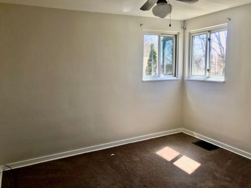 663 Sara Ln, Verona PA  15147-2634 exterior