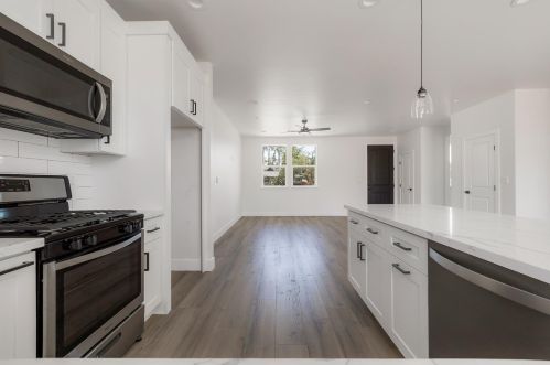 6081 Maxwood Dr, Paradise CA  95969-4348 exterior