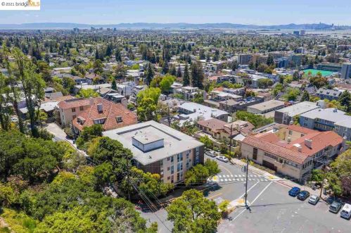 2 Panoramic Way, Berkeley CA  94704-1852 exterior