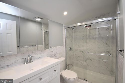 4110 Frosthoffer Ave, Camden NJ  08109-1523 exterior