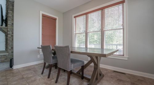 101 Muirfield Dr, Valpo IN  46385-6277 exterior