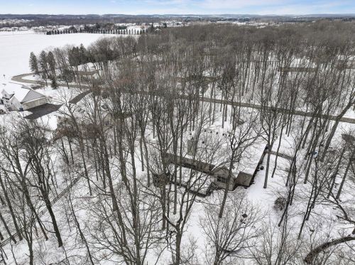 1947 Southwood Trl, West Bend WI  53090-8971 exterior