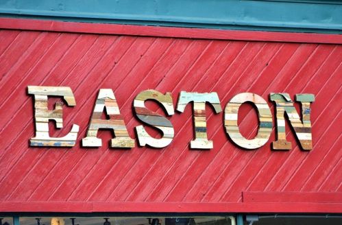 16 Centre Sq, Easton PA  18042-3607 exterior