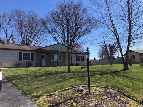 109 Circle Dr, Greenville, PA 16125-8871