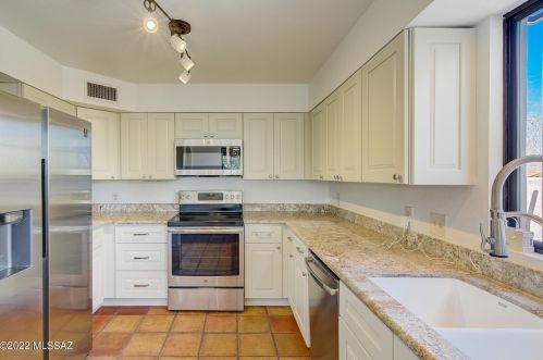1285 Easy St, Tucson AZ  85719-1311 exterior