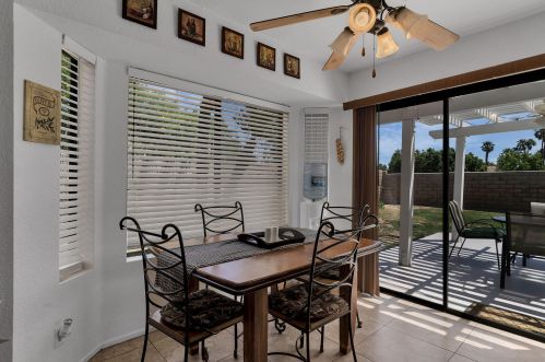 49440 Via Pompa, La Quinta CA  92253-2428 exterior