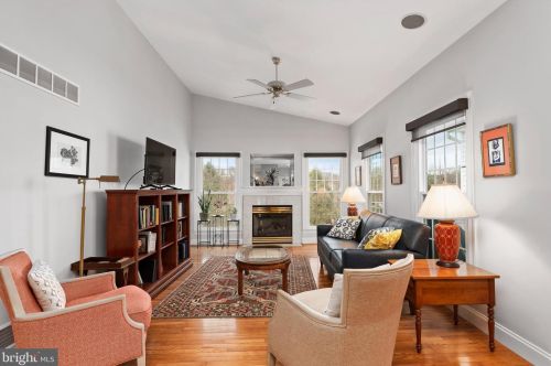 1123 Country Club Rd, Camp Hill PA  17011-1023 exterior