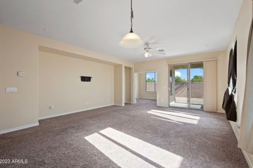 76 Sundance Ct, San Tan Valley AZ  85143-3011 exterior