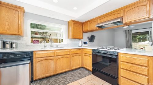 18360 Santa Fe Ave, San Bernardino CA  92407-1346 exterior