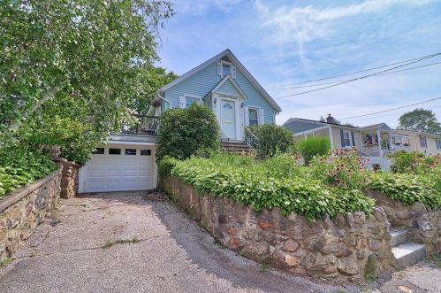60 Dwight St, Waterbury, CT 06710-1005