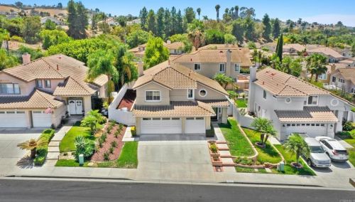 656 Montage Rd, Oceanside CA  92057-6371 exterior
