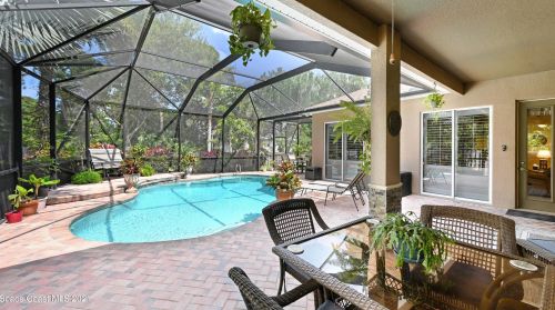 2150 Courtenay Pkwy, Merritt Island, FL 32952-4014