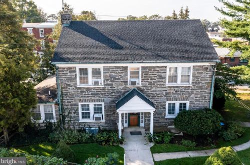 711 Marshall St, Norristown, PA 19401-4129