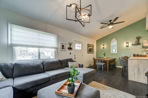 3366 Pearl St, Englewood CO  80113-2714 exterior