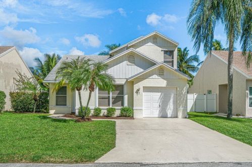 77 Tara Lakes Dr, Boynton Beach, FL 33436-6759