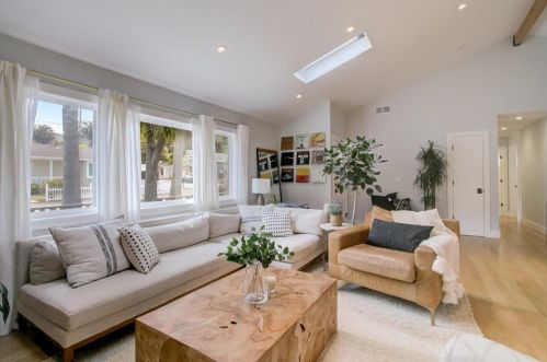 188 Ramona Ave, Pacifica CA  94044-3044 exterior