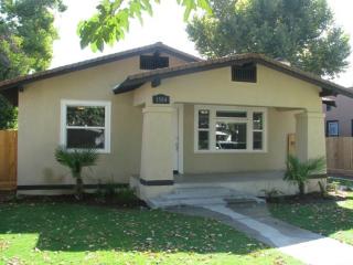 1584 Poplar Ave, Fresno CA  93728-1934 exterior