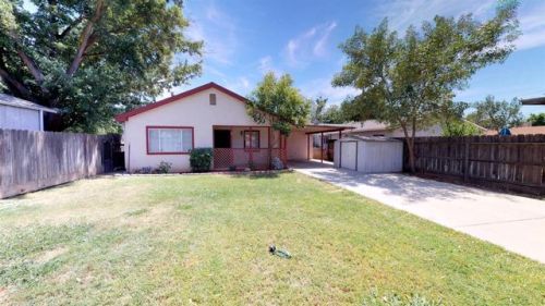 1548 Pearl St, Modesto CA  95350-3870 exterior