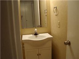 528 Hawthorne Dr, Allen TX  75002-4023 exterior