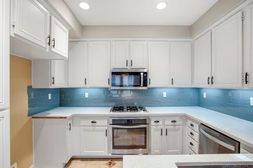 2728 Piantino Cir, San Diego CA 92108-4736 exterior