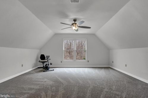 63 Willow Mill Park Rd, Navy Sup Dpt PA  17050-1757 exterior