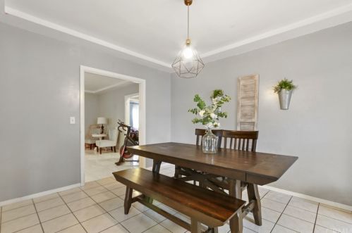 2766 Chestnut Ave, Long Beach CA  90806-2508 exterior