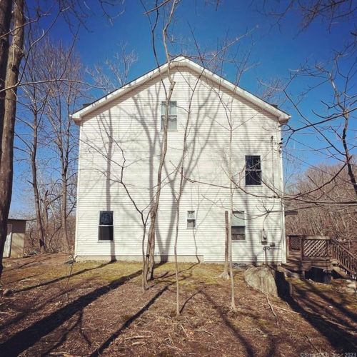 73 Spruce St, Norwich CT  06351-2328 exterior