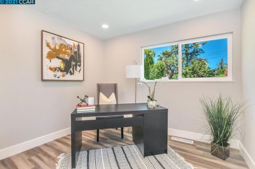 1704 Greer Ave, Concord CA  94521-2244 exterior