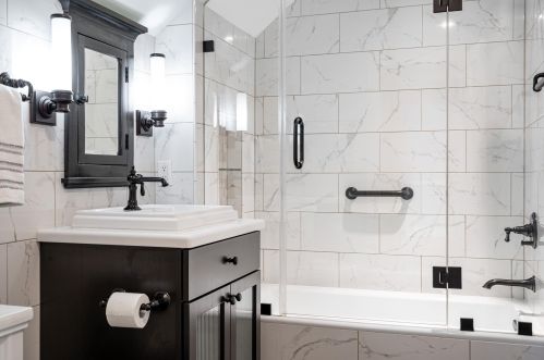 8219 Red Arrow Ct, Milwaukee WI 53213-3023 exterior