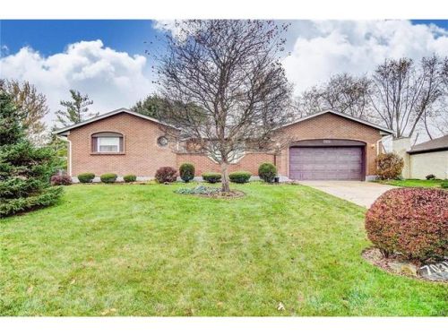 7031 Park Vista Rd, Englewood, OH 45322-2545