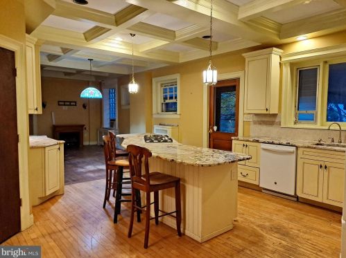 1339 Dekalb St, Norristown PA  19401-3403 exterior