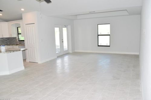 2618 Helen Cir, Lehigh Acres, FL 33971-6712