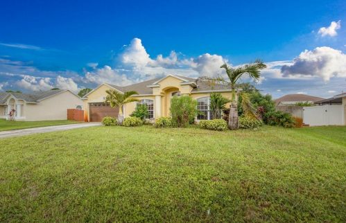 3990 Kakopo St, Fort Pierce, FL 34953-3631