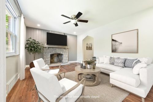 120 Glenfield Dr, Pittsburgh, PA 15235-1923