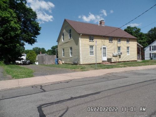 60 North St, Manchester CT  06042-2021 exterior
