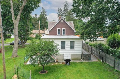 1 Elmwood Ave, Poughkeepsie NY  12603-4101 exterior