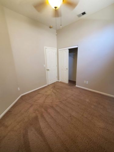 9780 Waterfowl Dr, Elk Grove CA  95757-8128 exterior