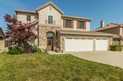 7671 Erie Ave, Fresno, CA 93722-2261