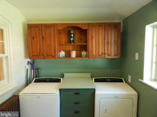 311 Delaware Ave, Lansdale PA 19446-3521 exterior