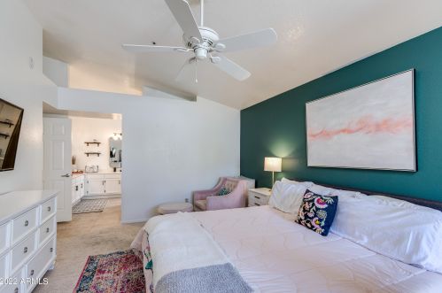 8812 Riviera Dr, Scottsdale AZ  85260-5814 exterior