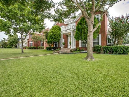 1716 Savage Dr, Plano TX  75023-1833 exterior