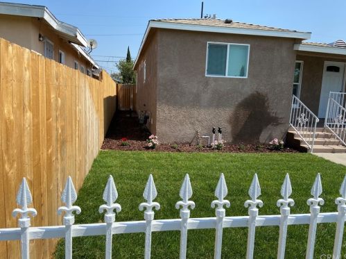 903 133rd St, Compton CA  90222-2028 exterior