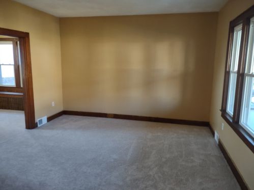 234 Fairmont Ave, New Castle, PA 16105-1910